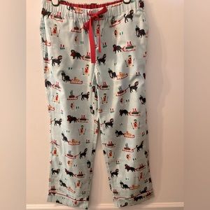 Christmas Lands’ End -L  (14-16) soft 100% cotton NWOT with cute dogs and sleds